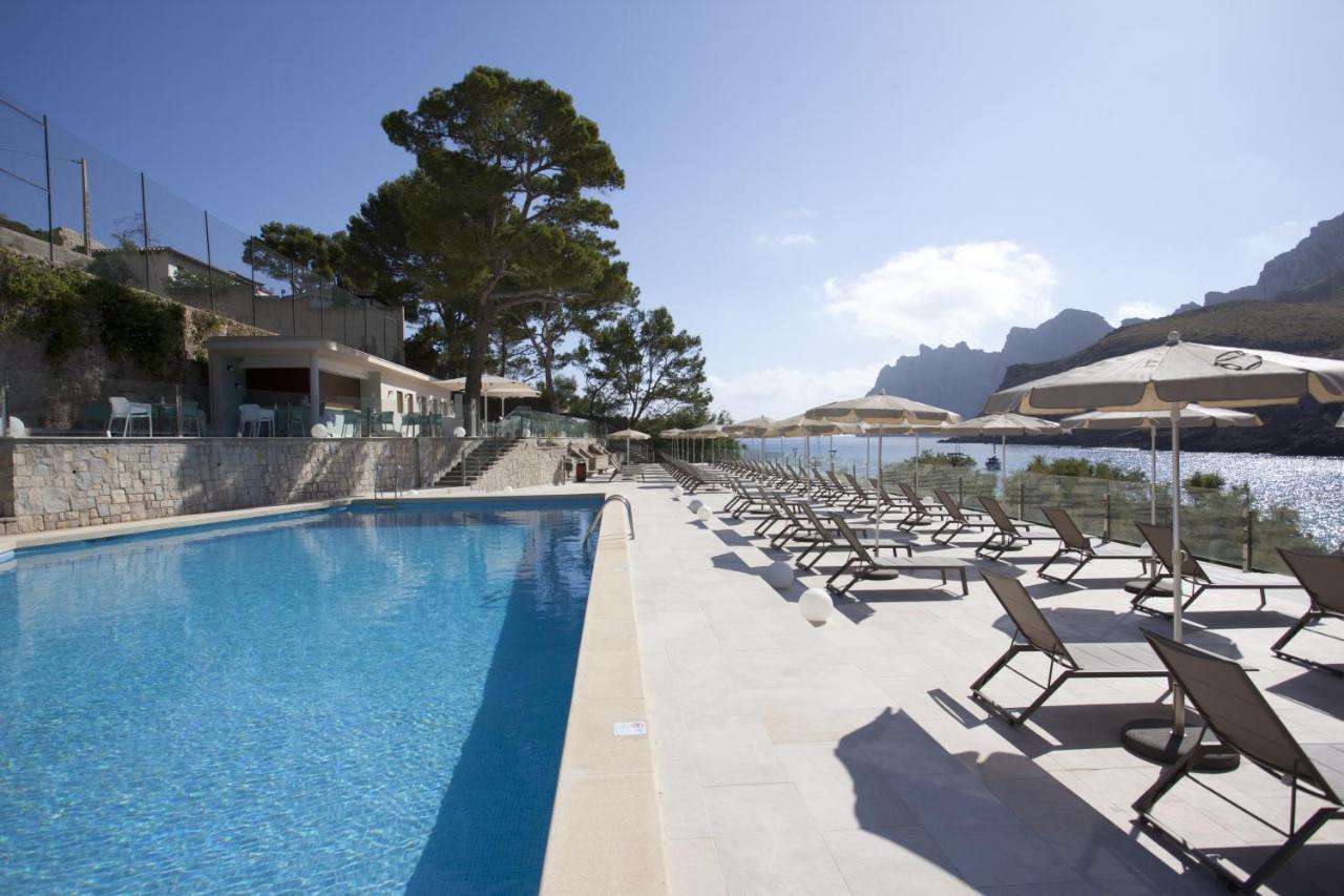 Grupotel Molins Cala San Vicente  Exterior photo The hotel's swimming pool