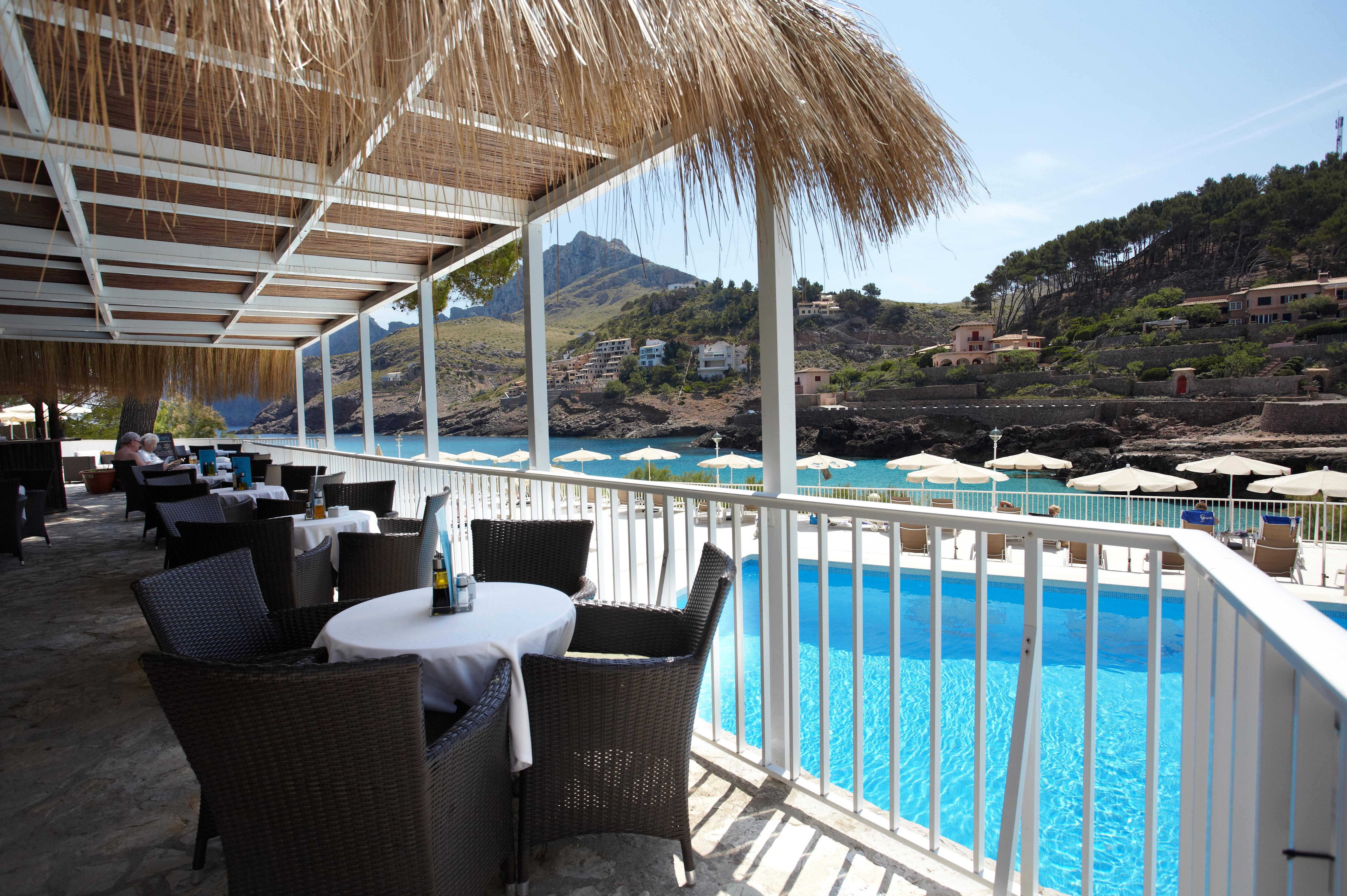 Grupotel Molins Cala San Vicente  Exterior photo The restaurant at Cala Galdana