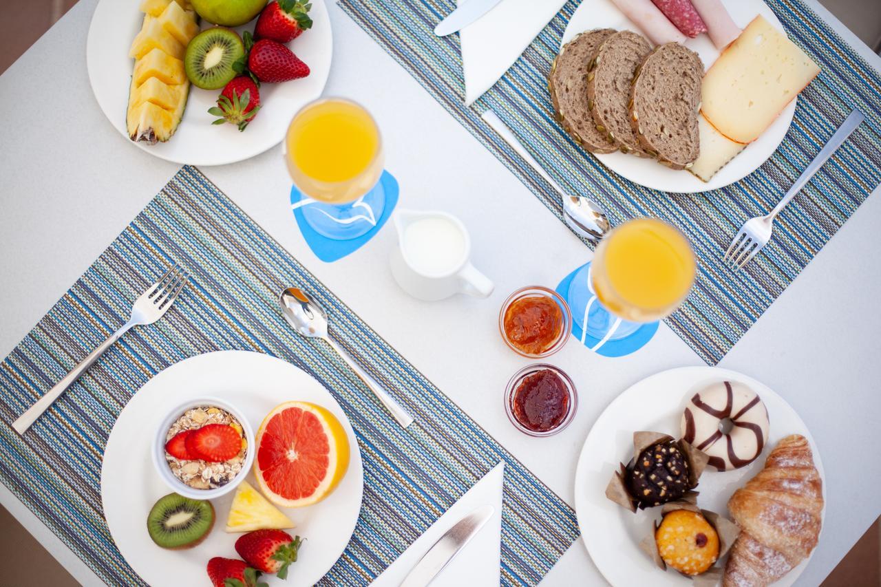 Grupotel Molins Cala San Vicente  Exterior photo A continental breakfast